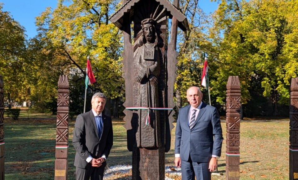 Budapešte pagerbtas 1956 m. Vengrijos revoliucijos aukų atminimas
