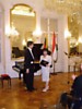 LR Laikinoji reikalų patikėtinė Vengrijoje V.Dambrauskienė ir pianistas K.Uinskas